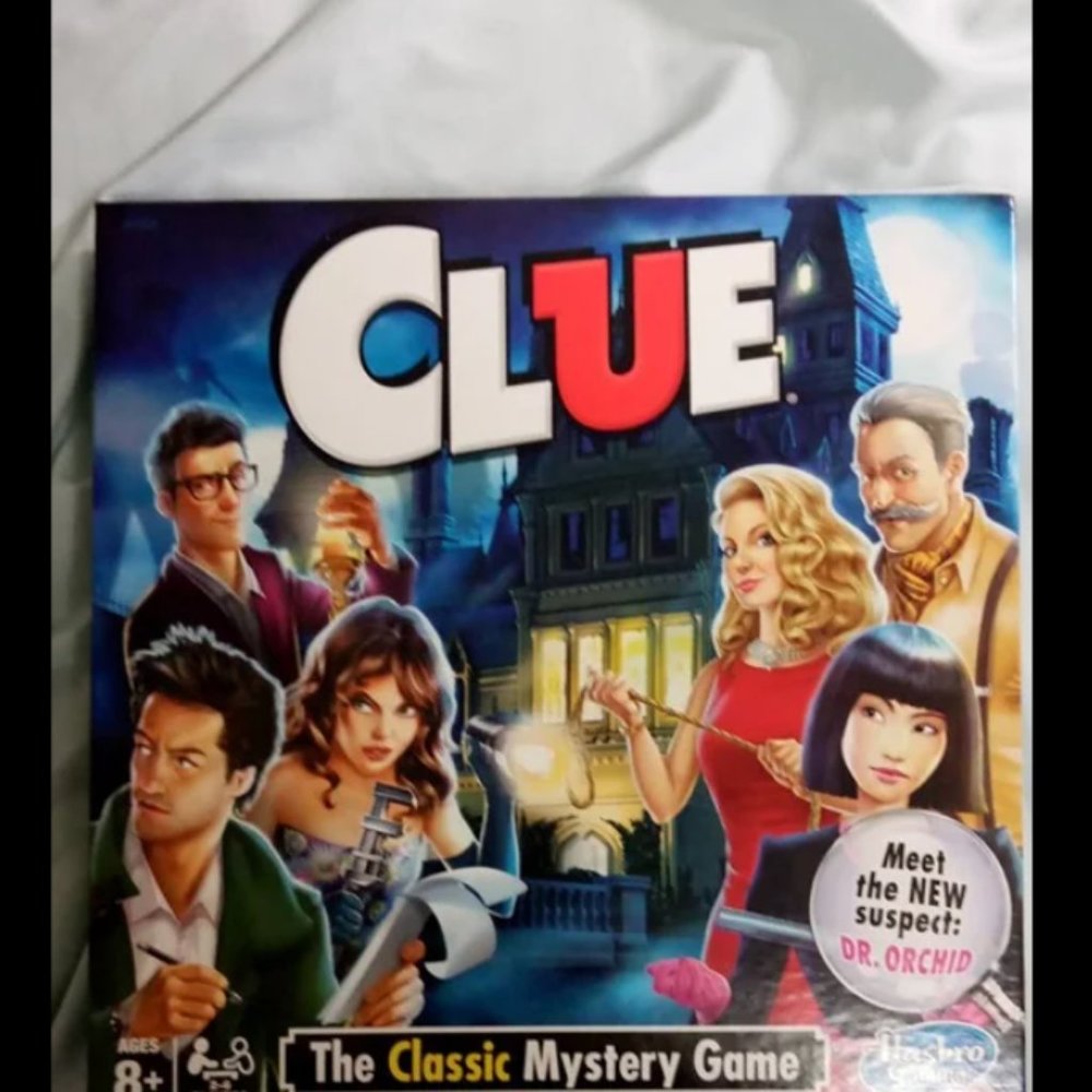 Clue Classic Mystery Board Game